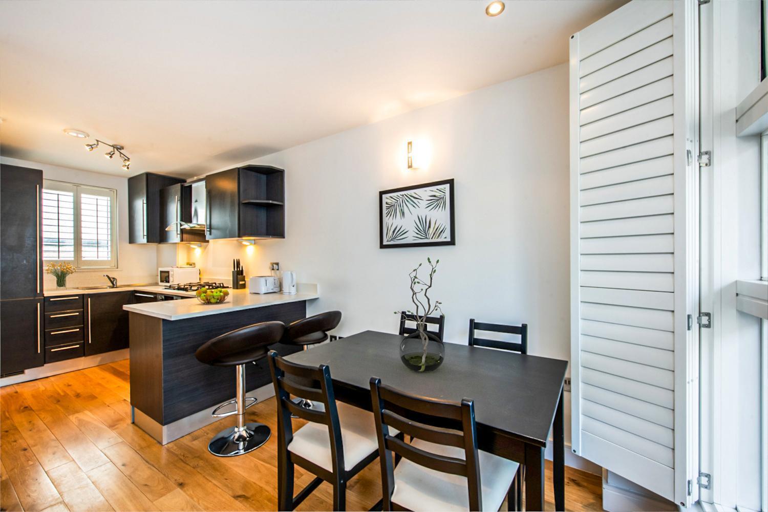 Апартаменты 2 Bed Flat In Clapham Common Лондон Экстерьер фото